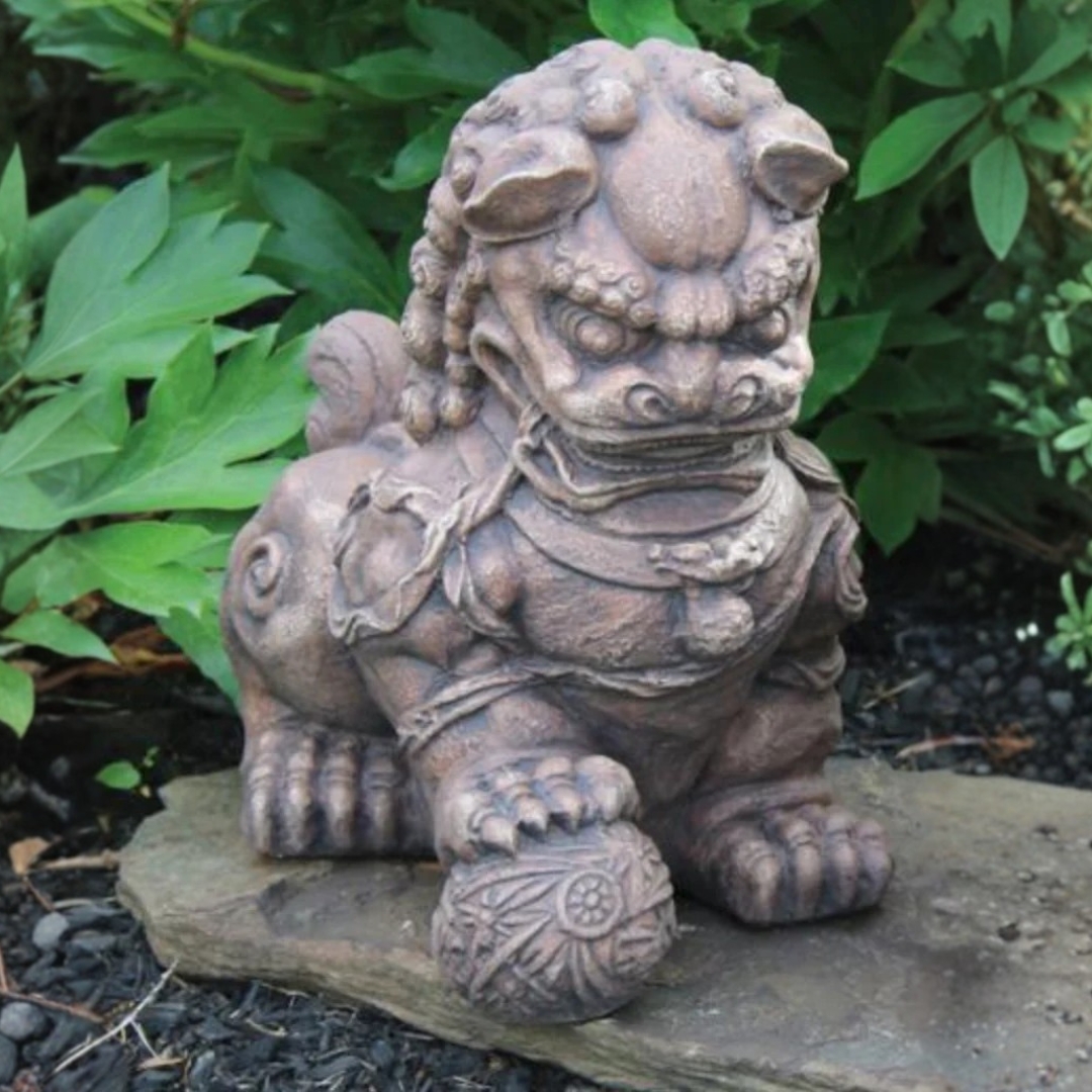 Masserelli Foo Dog - Right