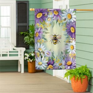 Buzzing Around Garden Flag